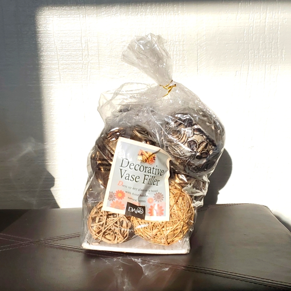 NWT: DECORATIVE VASE FILLER - Picture 1 of 6